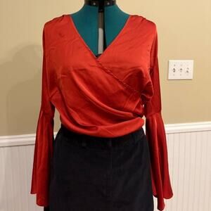 Boston Proper Women’s 10  Red Flare Sleeve Satin Blouse EUC Bell Sleeves Elegant